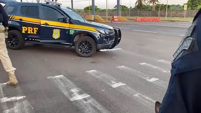 PRF apreende 5,8 toneladas de maconha escondidas em meio a carga de soja