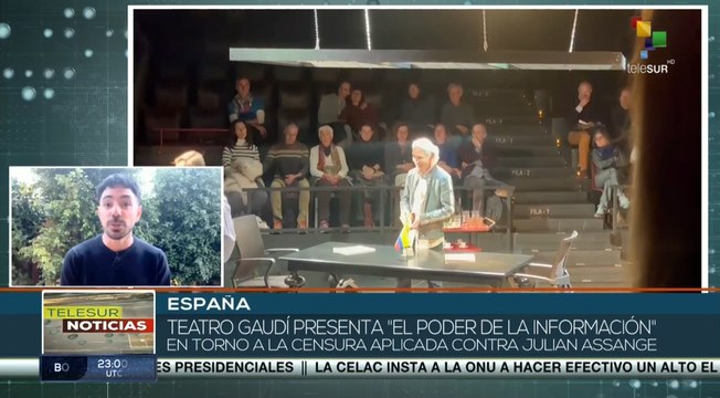 Obra de teatro el poder de la información rinde tributo a Julian Assange