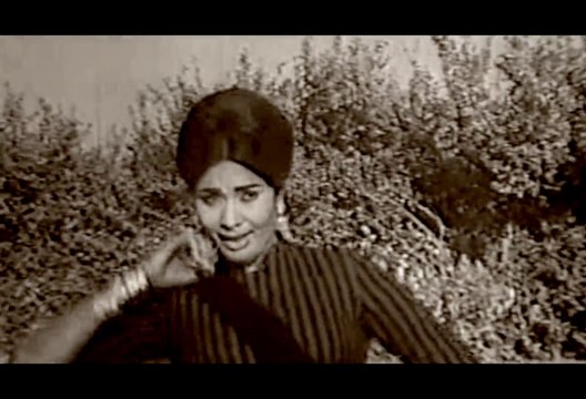 laj muhabbatan di rakh wey 2 madam noor jahan