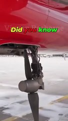 How aeroplanes work in emergency