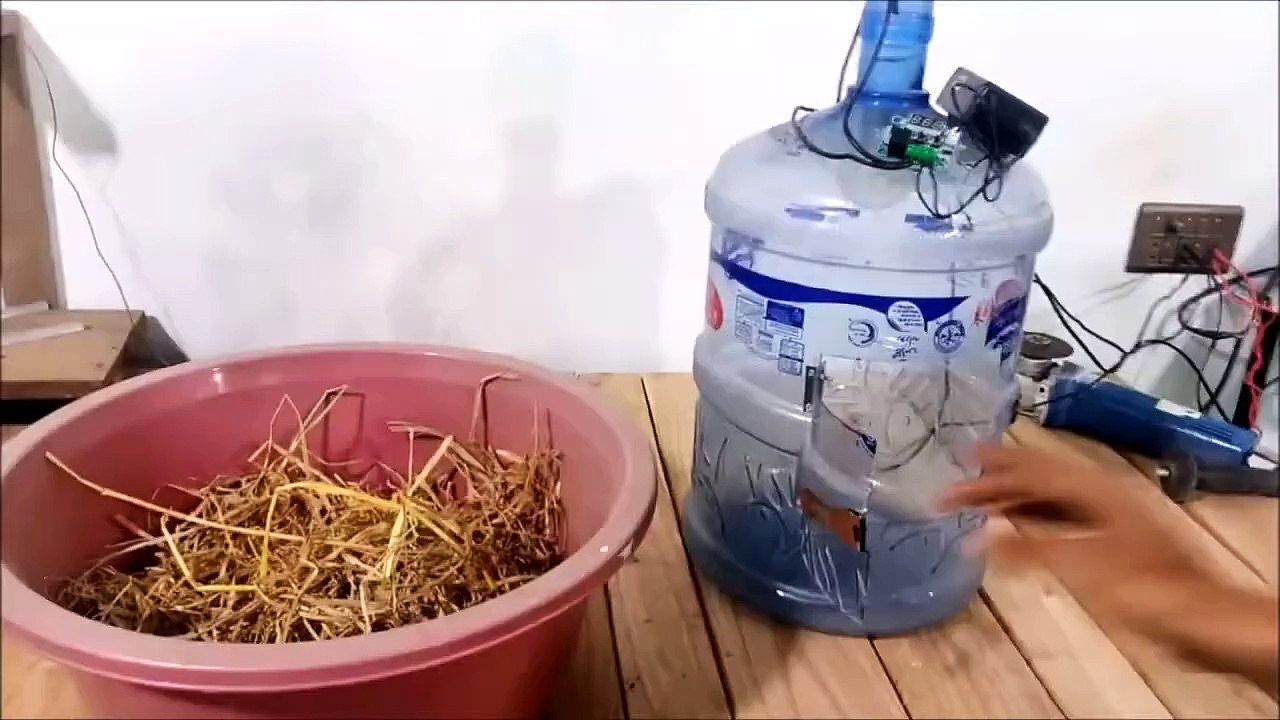 How to make Egg Incubator At Home __ DIY - HOMEMADE INCUBATOR __ INCUBATOR