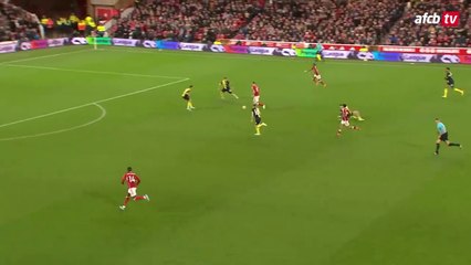 Скачать видео: Dominic Solanke nets stunning HAT-TRICK  _ Nottingham Forest 2-3 AFC Bournemouth