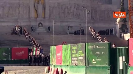 Giornata dell'Unita Nazionale, Mattarella e Meloni accolti al Vittoriano dall'inno di Mameli