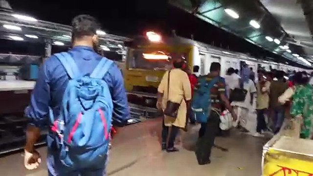 सिग्नलिंग प्रणाली: ट्रेनें रद्द, यात्री हुए परेशान