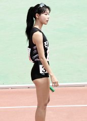 Kim Min-ji, a track and field athlete who can't be hidden, is crazy.