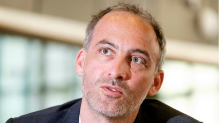 GALA VIDEO - “Je ne compte pas m’y rendre” : Raphaël Glucksmann boycotte le débat organisé par CNews.