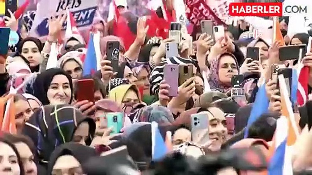Cumhurbaşkanı Erdoğan: Eski Türkiye ile yeni Türkiye arasındaki farkı en iyi Konya'da görmek mümkün
