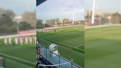 Así fue el saludo de Torres y Arbeloa en el derbi de filiales