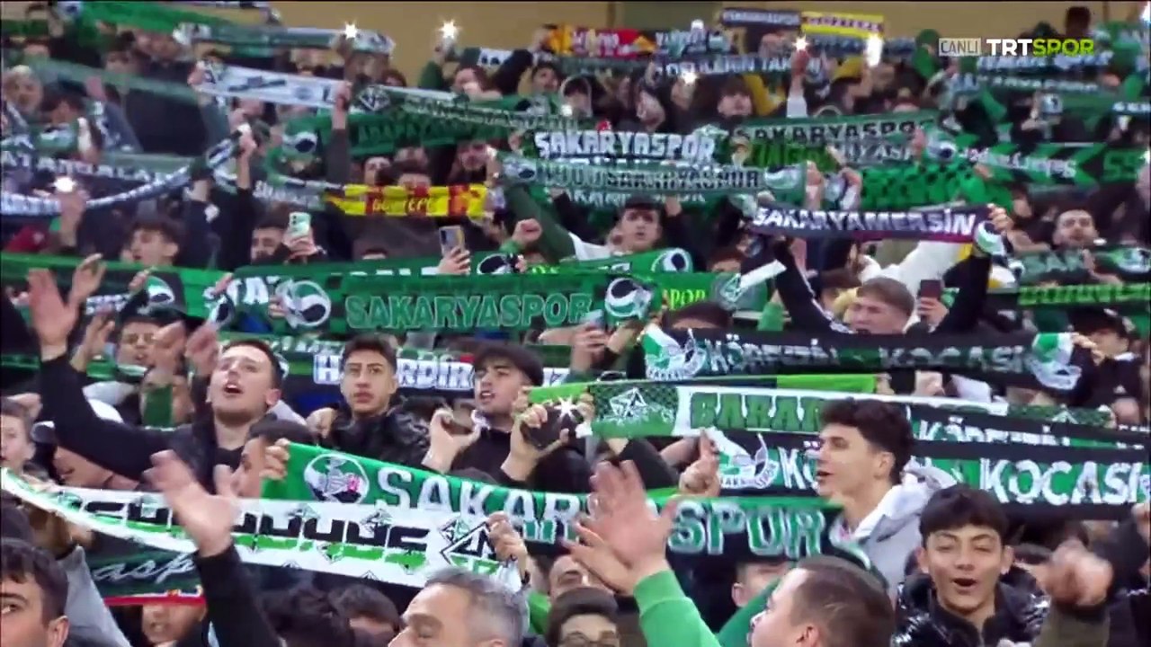 Sakaryaspor - Altay Maçı Maç Önü Taraftarlar #sakaryaspor #altay #tatangalar #taraftar #göztepe