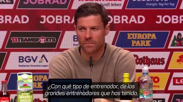 Xabi Alonso: Intento adaptarme a los jugadores que tengo