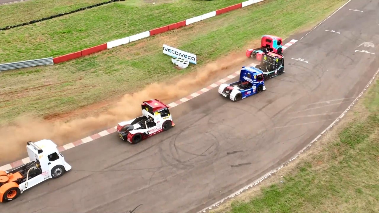 Felipe Giaffone triunfa em Campo Grande e lidera temporada Cirino volta ao topo após duelo espetacular