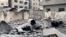 آثار القصف الإسرائيلي على منازل غربي مدينة غزة
