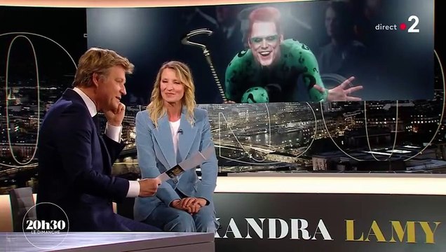 Interrogée par Laurent Delahousse sur une possible reconversion professionnelle loin de la comédie, Alexandra Lamy a révélé qu'elle ne savait pas du tout ce qu'elle ferait dans ce cas de figure.