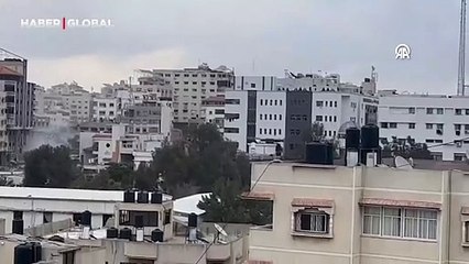 İsrail insanlık suçu işlemeye devam ediyor! Şifa Hastanesine baskın: Ölüler ve yaralılar var