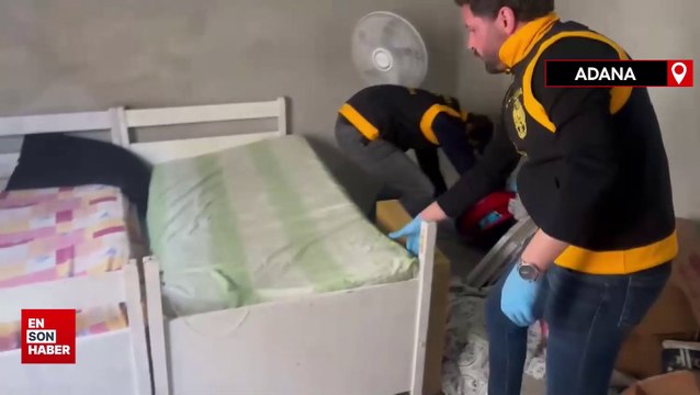 Adana'da bir eve yapılan baskında 31 ruhsatsız tabanca ele geçirildi