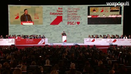 Télécharger la video: Pedro Sánchez apoya a Salvador Illa en Cataluña