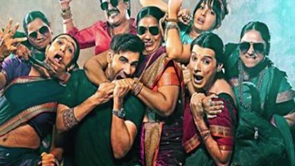 Soha Ali Khan Attends Kunal Kemmu's Directorial Debut 🎬