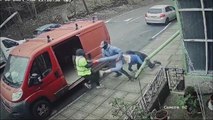 Terrifying moment man is 'kidnapped' and thrown in van in broad daylight