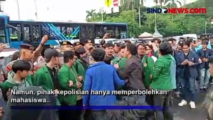 Dilarang Long March ke Depan Istana, Aksi Dorong Mahasiswa dan Polisi Tak Terhindarkan