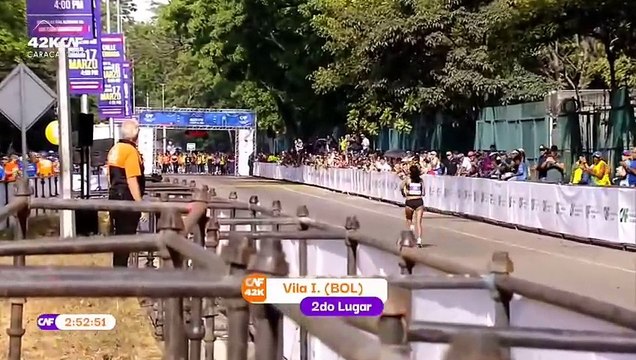 La boliviana Irma Villa consigue el segundo lugar en la maratón de Caracas