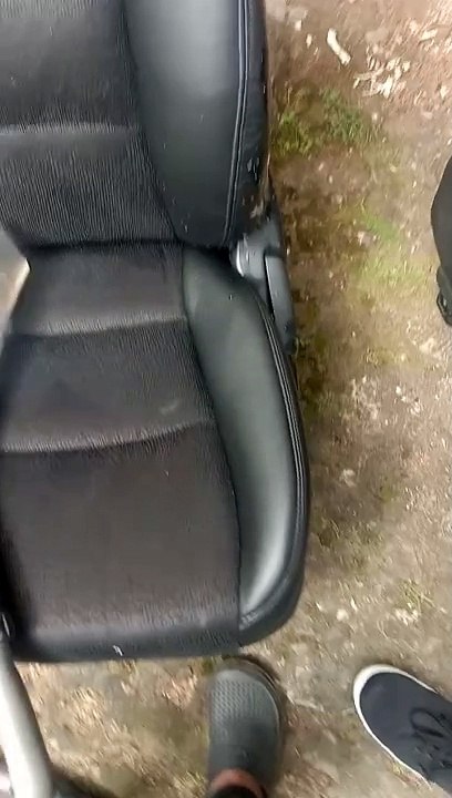 cleaning service car seat cleaning