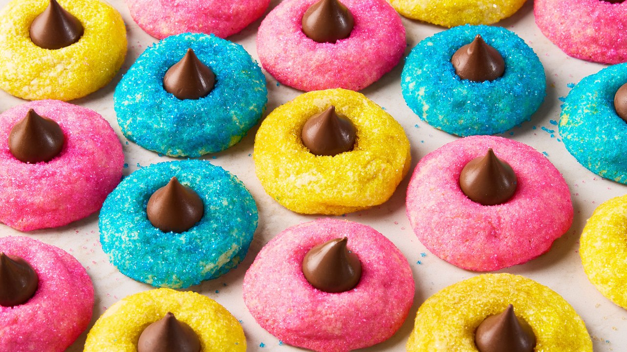 Peeps Kiss Cookies Take Inspo From Our Favorite Easter Treat
