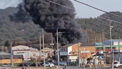 양주 섬유 원단 보관 창고 화재...원단 10톤 불에 타 / YTN