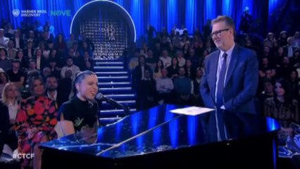 Angelina Mango svela il nuovo brano "Uguale a me"