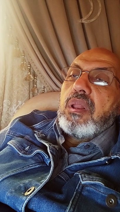 إِنَّ الْحَلَالَ بَيِّنٌ، والْحَرَامَ بَيِّنٌ