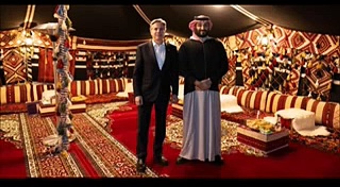 Gaza/Islam : Mbs devant la tombe du Prophète paix et prière sur lui