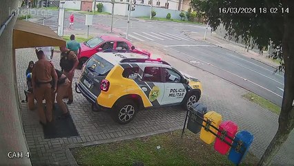 Policiais militares agem rapidamente e salvam bebê de 1 ano que se engasgou