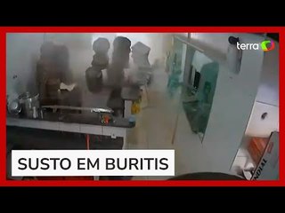 Câmera grava o momento em que panela de pressão explode em pizzaria de MG