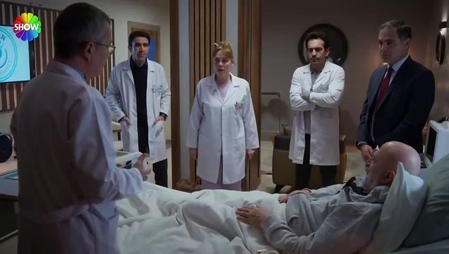 Ne oldu Cerrahım doğaçlama çıktı! İzleyiciler kadar oyuncular da kahkahaya boğuldu