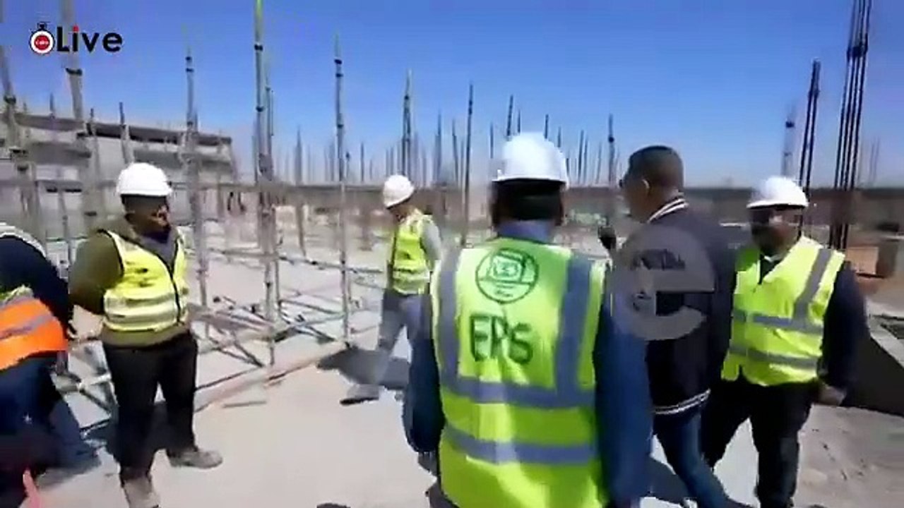 تفاصيل الحالة الصحية لعمرو الليثي بعد سقوطه من الدور الثالث