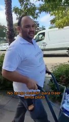 Córdoba: fue a pagar una factura de $840 mil de luz con una carretilla cargada de plata