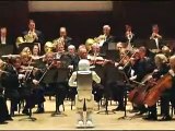 Asimo conducts Detroit Symphony