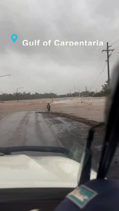 Cyclone Megan: Remote residents trapped as cyclone crosses coast