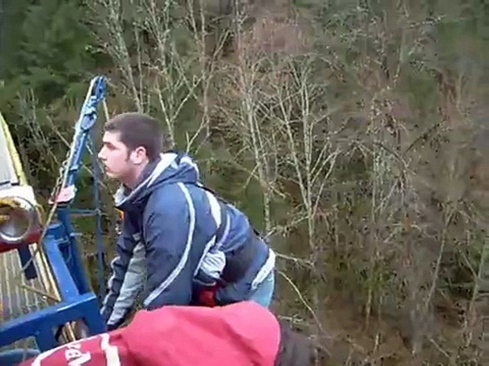 Bungee Jump Prank Part.1 Vídeo Dailymotion