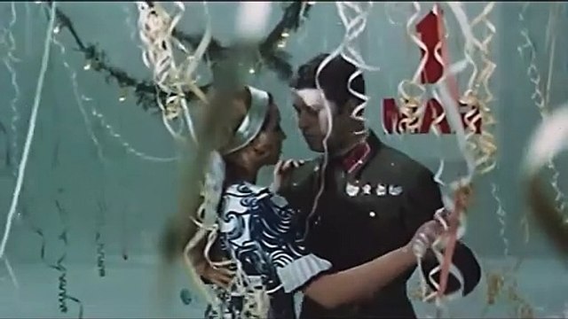 Ici les aubes sont calmes Bande-annonce (RU)