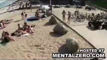 Idiot Hilariously Humiliates Himself In Front of Beach Babes