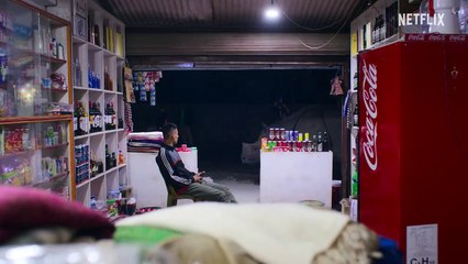 Hayat Dolu Dünyamız Altyazılı Fragman