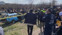 Konya'da can pazarı... Otobüs durağına araç girdi: 3 ölü 6 yaralı