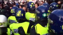 Policía contienen las protestas estudiantiles