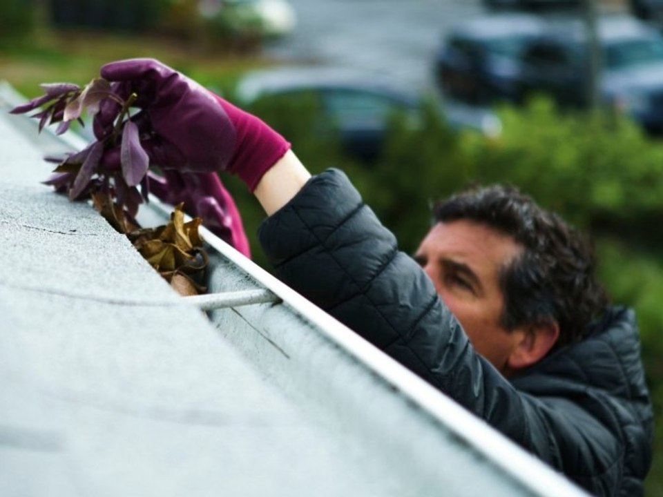 Vorsicht, Betrug! Polizei warnt vor 'Dachhaien'