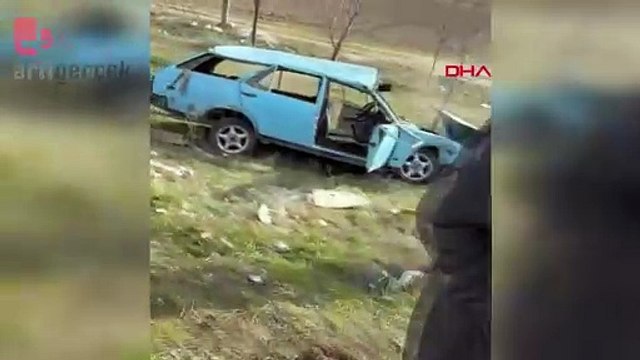 Otomobil, otobüs durağına daldı: 3 ölü, 6 yaralı