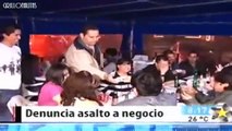 Comando armado entra a restaurante de Monterrey; roba a clientes y viola a mujeres