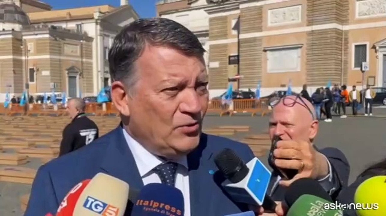 Mille bare in piazza, Bombardieri (Uil): morti lavoro inaccettabili