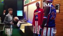 Harlem Globetrotters Trick Out Justin Bieber