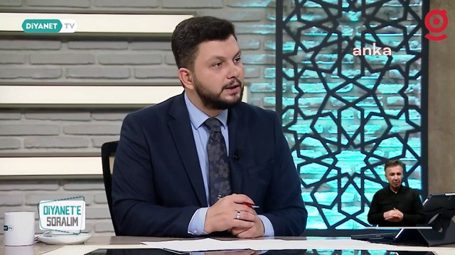 Diyanet'ten 'müzik dinlemek dinen sakıncalı mı?' sorusuna yanıt: Kızların, erkeklerin birlikte anormal hareketler yaptığı ortamda ilahi bile okusanız o caiz değildir
