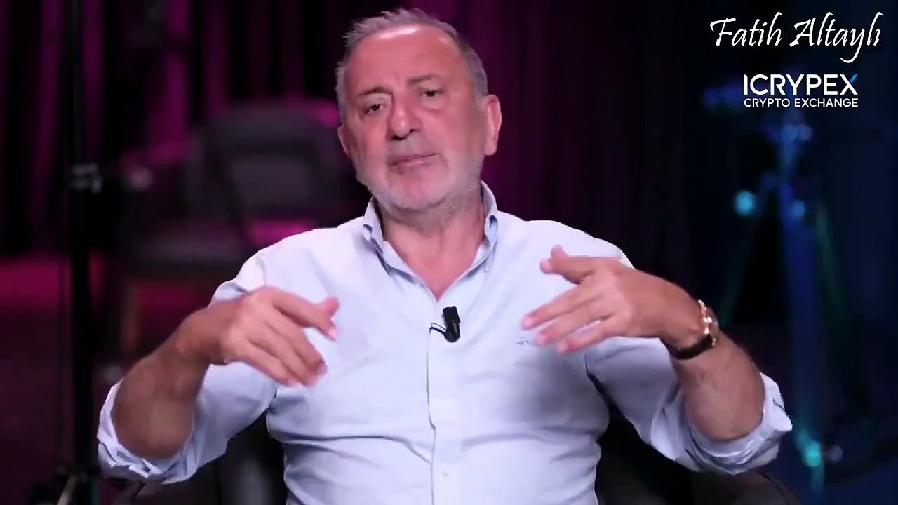 Fatih Altaylı Trabzon'daki Saha Olayları İçin Açtı Ağzını Yumdu Gözünü! "Her Şeyin Bir Sınırı Var"